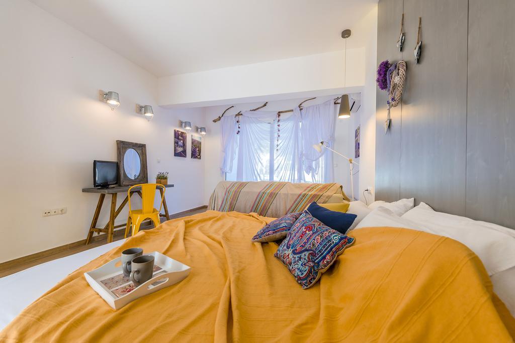 Kouros & (adults Only) Apartment